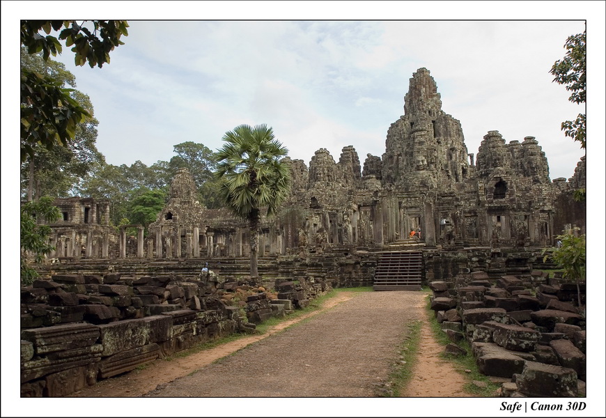 2006 - 07 - Temple angkor - Bayon 06